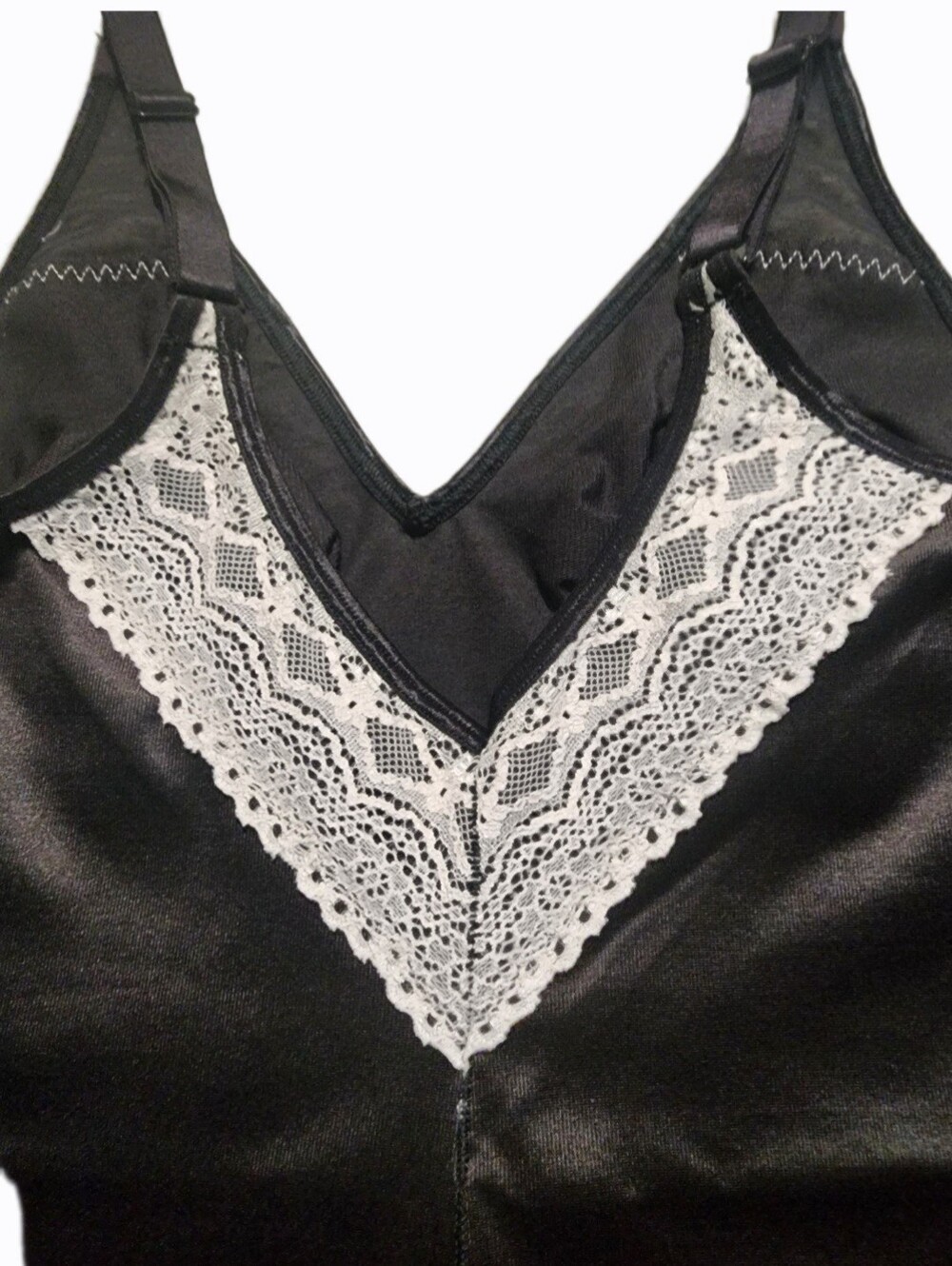 Ruby Ribbon Black Pin-Up Cami #3055 ♡ Size 40 - Picture 7 of 7